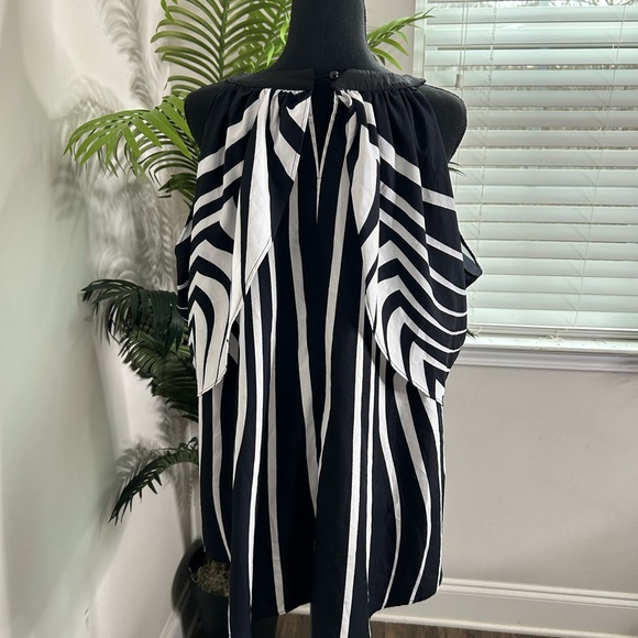 Black and White Zebra Print Women's Top - Picture 4 of 6